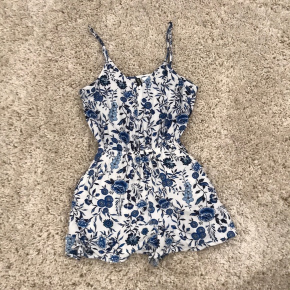 romper - Picture 1 of 5